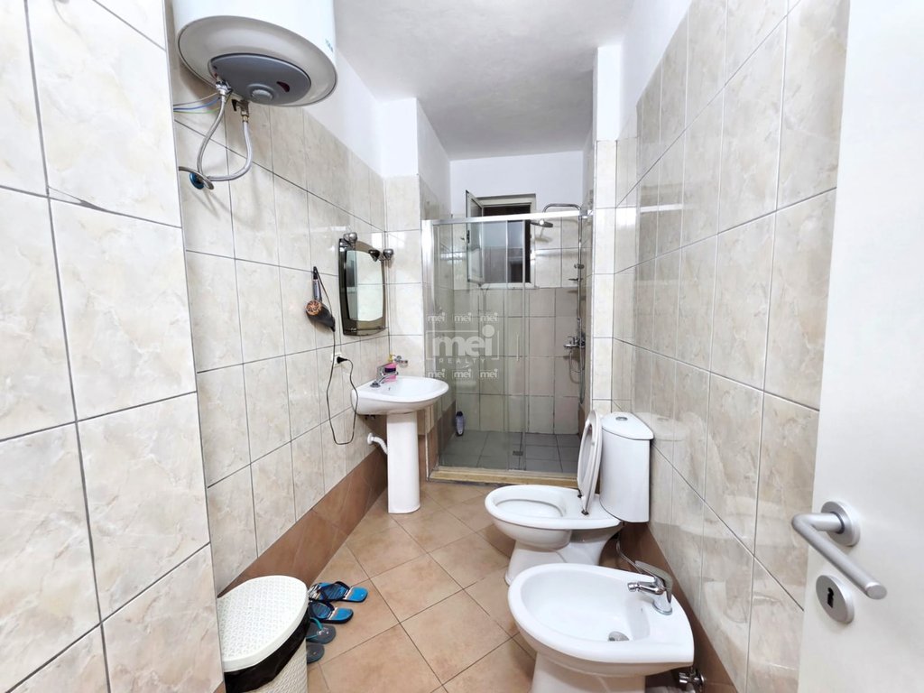 JEPET ME QIRA APARTAMENT  2+1 TEK MUZEUMI