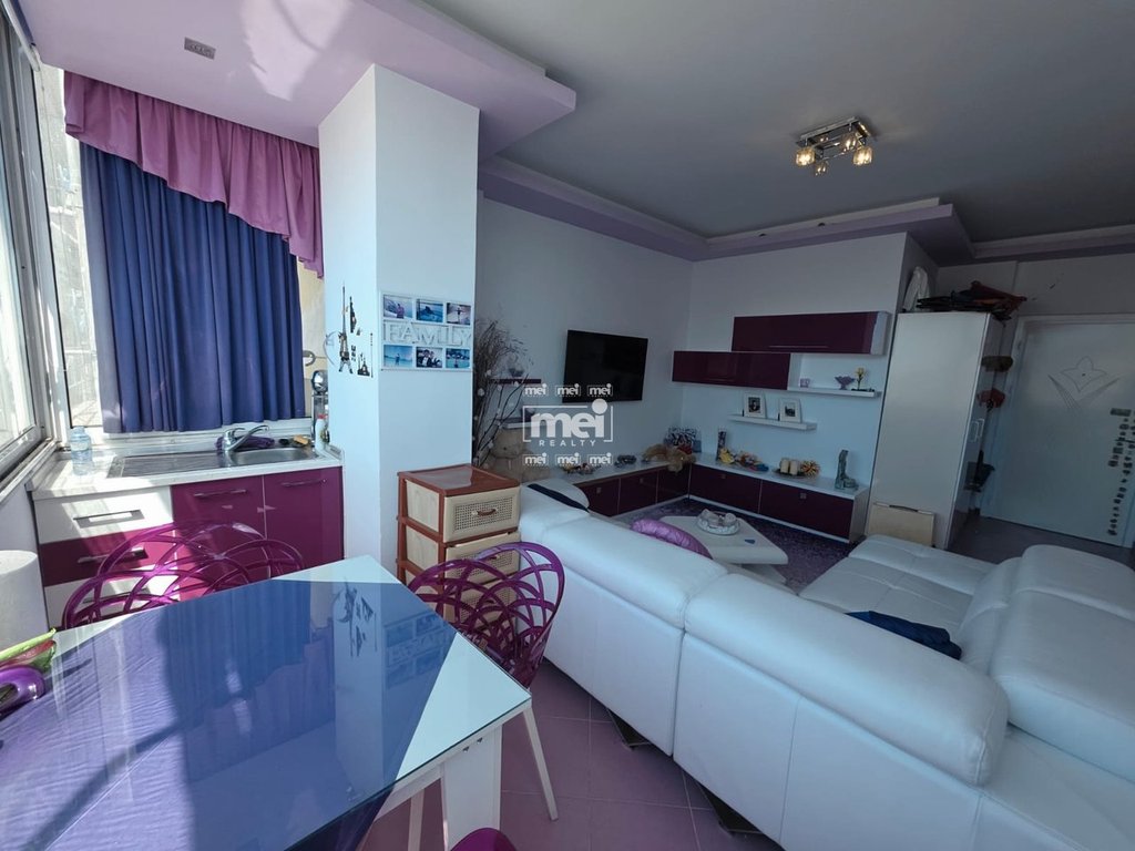 JEPET ME QIRA APARTAMENT 1+1 ME PAMJE DETI TE RROTA KUQE, PLAZH!