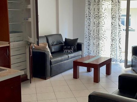 JEPET ME QIRA APARTAMENT 1+1 NE PLAZH