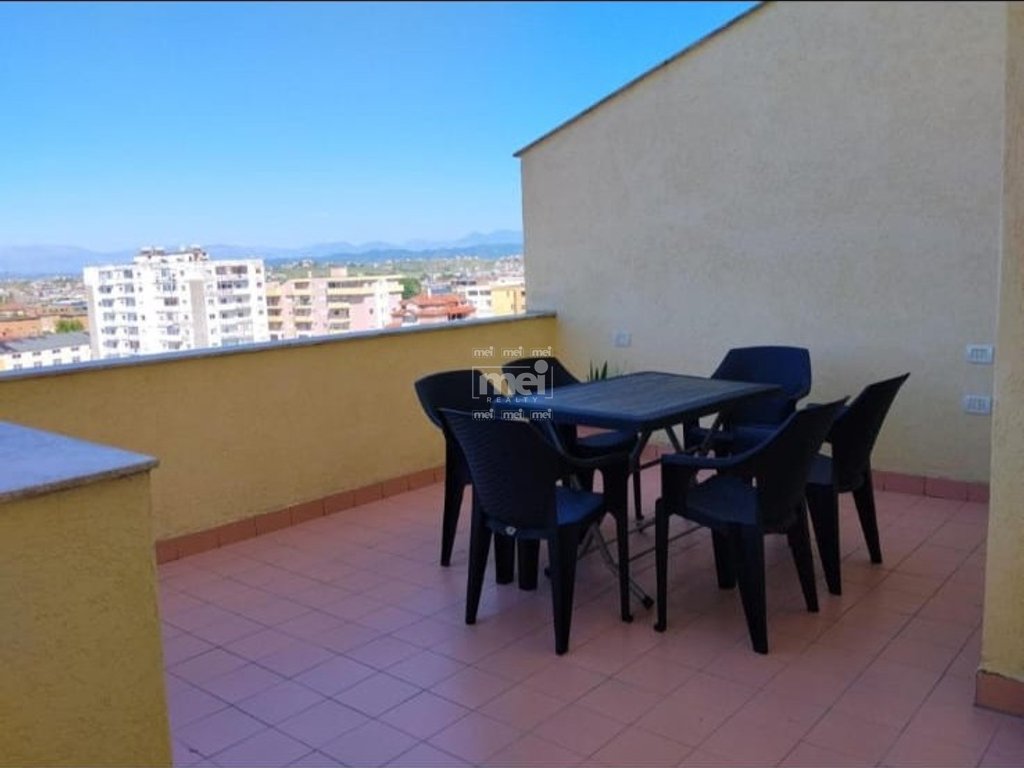 JEPET ME QIRA APARTAMENT 2+1 TEK URA E DAJLANIT!