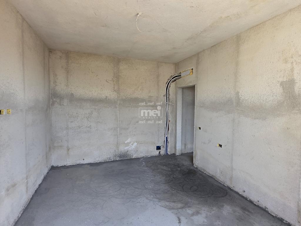 SHITET APARTAMENT 1+1 ME PAMJE DETI,NE GOLEM!