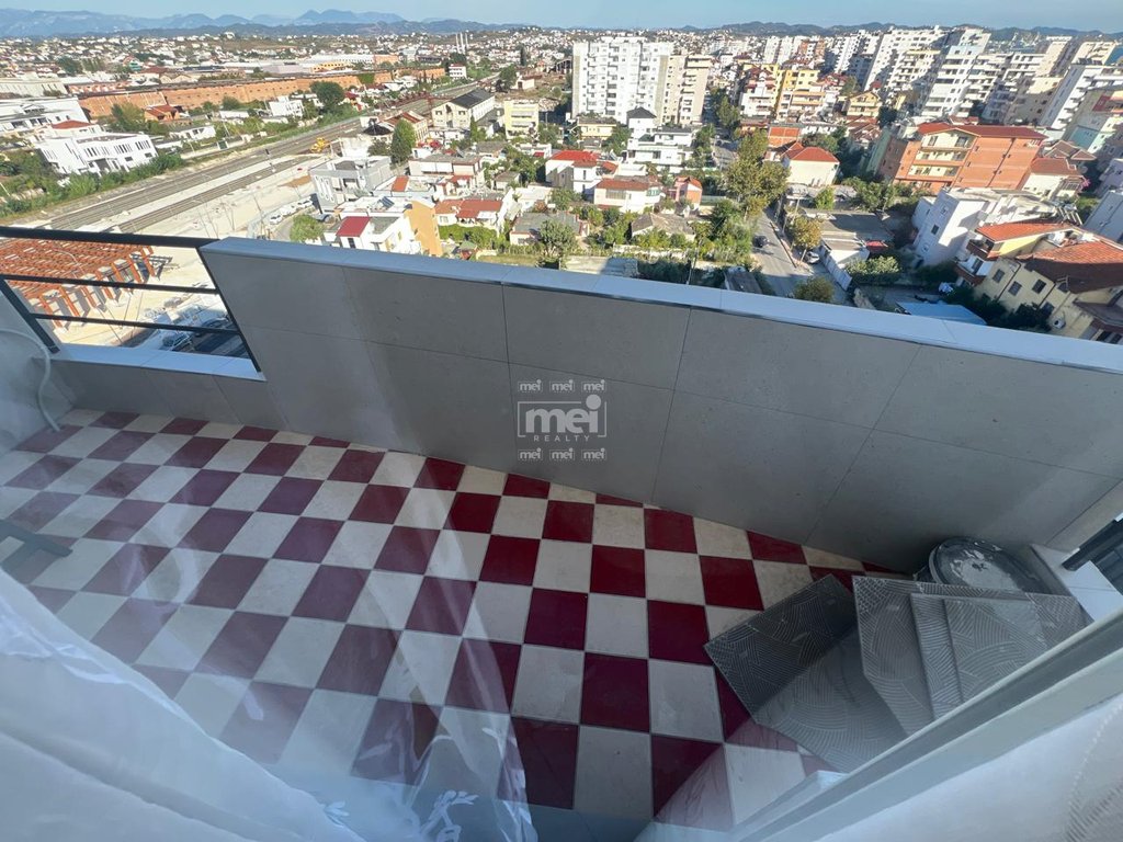 JEPET ME QIRA APARTAMENT 1+1 TE RROTA KUQE!