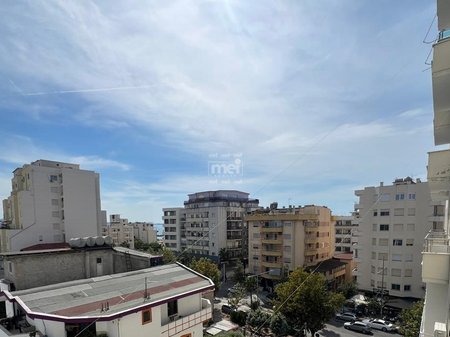 JEPET ME QIRA SUPER APARTAMENT 2+1 TEK URA E DAJLANIT!