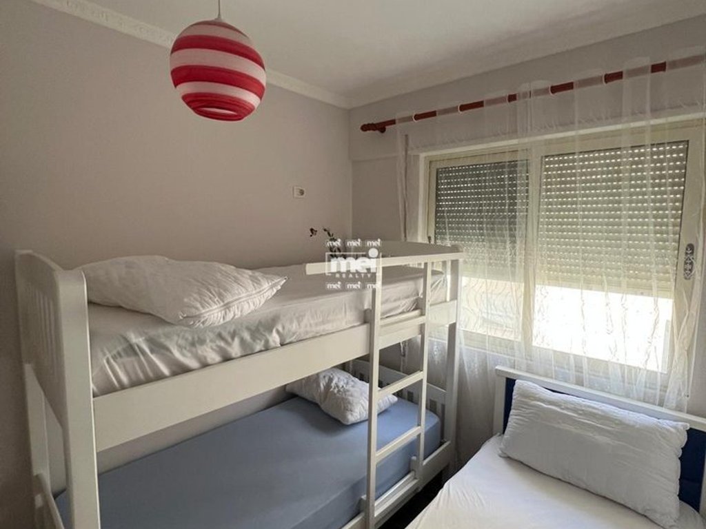 JEPET ME QIRA APARTAMENT 2+1 NE HEKURUDHA ME PAMJE NGA DETI!