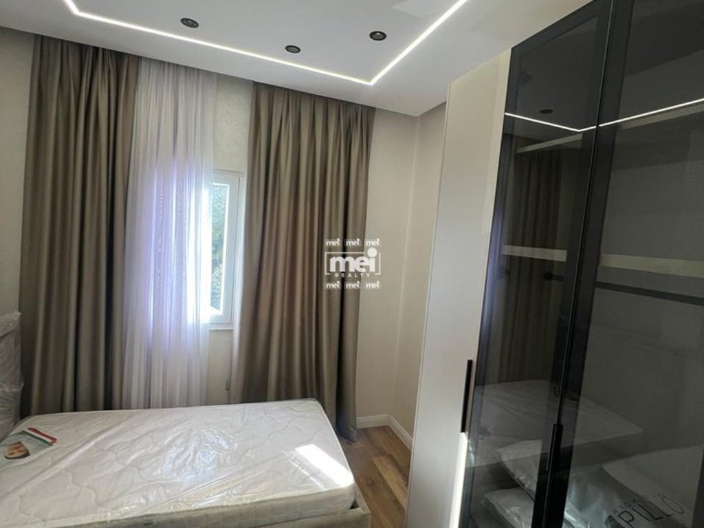 JEPET ME QIRA SUPER APARTAMENT 2+1 TEK URA E DAJLANIT!