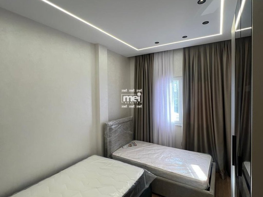 JEPET ME QIRA SUPER APARTAMENT 2+1 TEK URA E DAJLANIT!