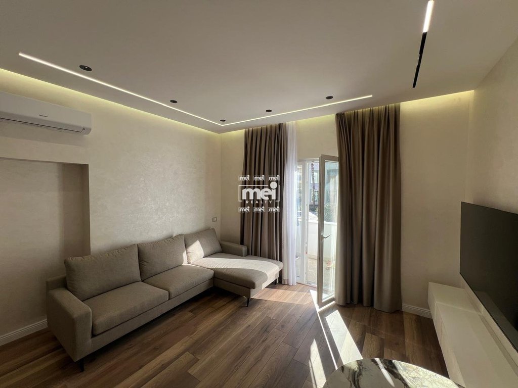 JEPET ME QIRA SUPER APARTAMENT 2+1 TEK URA E DAJLANIT!