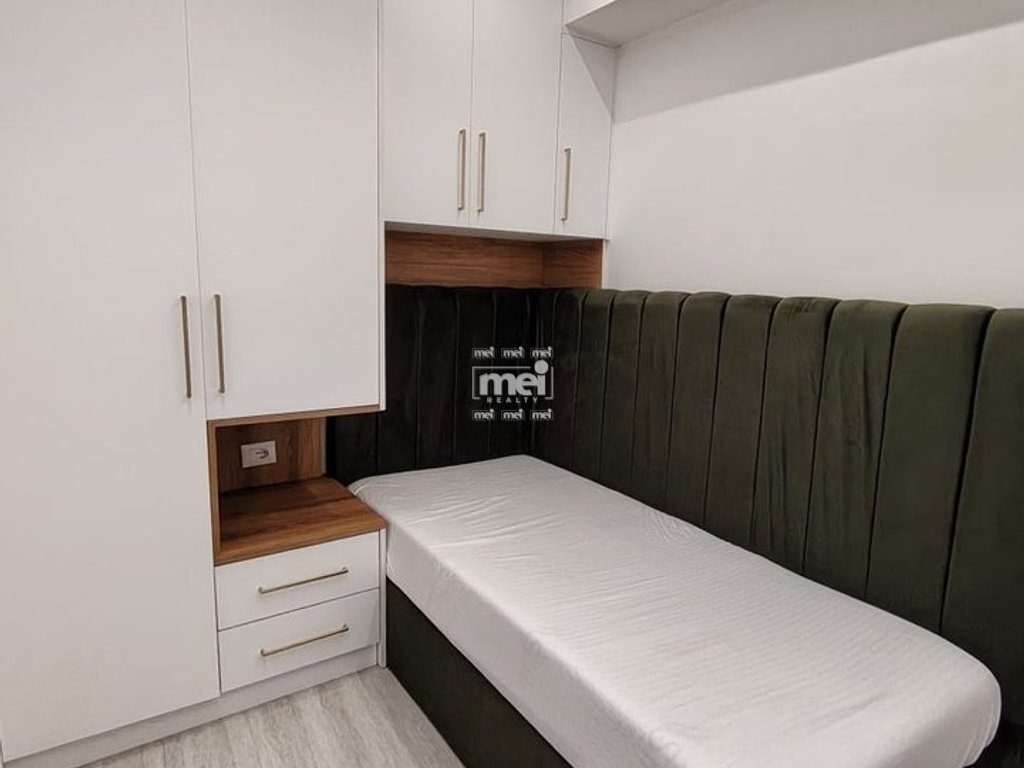 SHITET APARTAMENT 2+1 PRANE UJESJELLESIT!