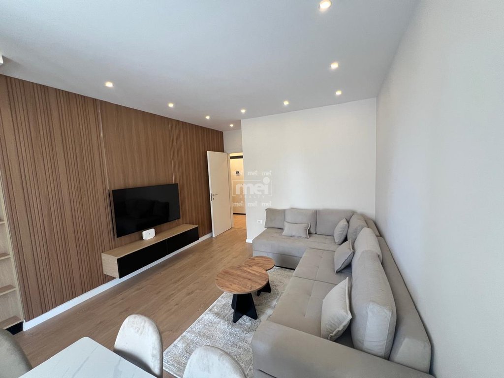 JEPET ME QIRA SUPER APARTAMENT 2+1 TEK URA E DAJLANIT!