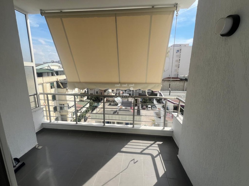 JEPET ME QIRA SUPER APARTAMENT 2+1 TEK URA E DAJLANIT!