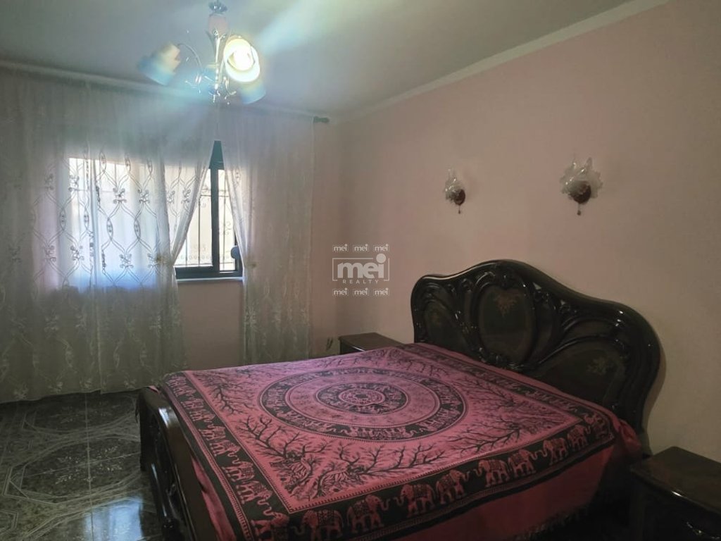 SHITET APARTAMENT 2+1 NË LAGJEN 16, DURRËS