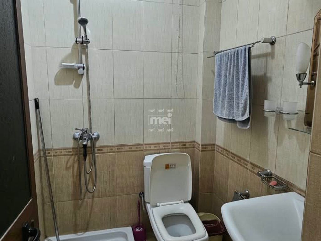 JEPET ME QIRA APARTAMENT 1+1 TEK SHESHI PRANVERA!
