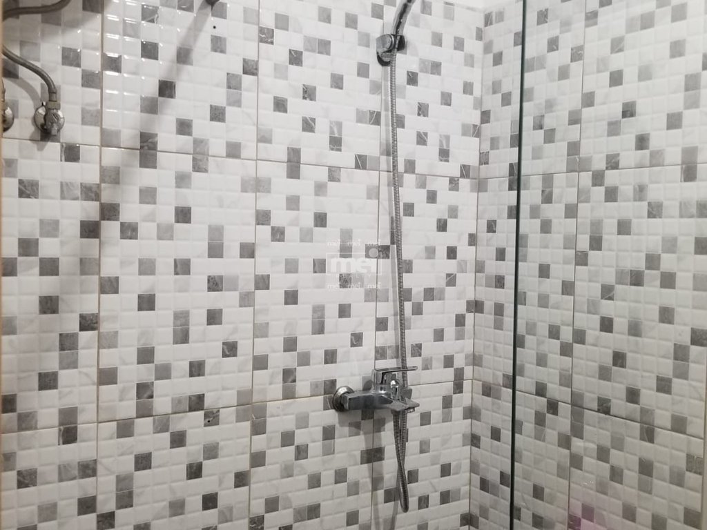 JEPET ME QIRA APARTAMENT 2+1,NE PLAZH!