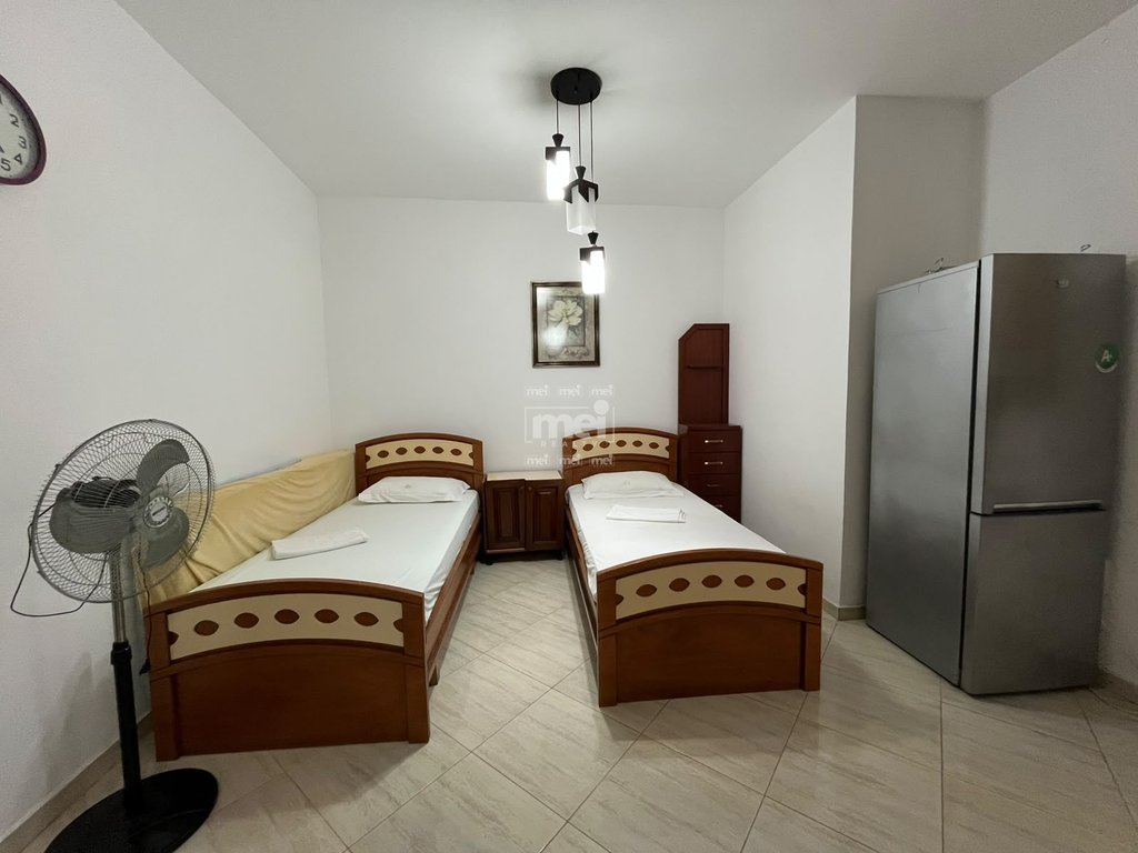 JEPET ME QIRA APARTAMENT 1+1,NE PLAZH!