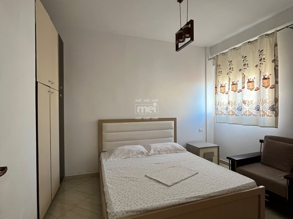 JEPET ME QIRA APARTAMENT 1+1,NE PLAZH!
