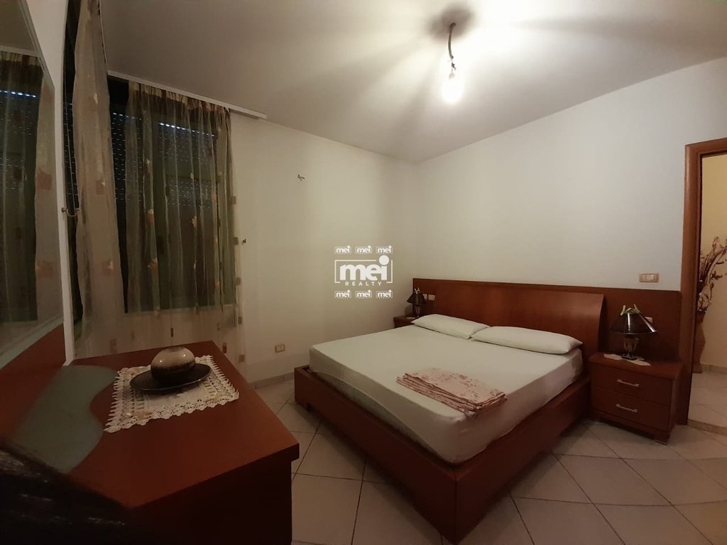 JEPET ME QIRA APARTAMENT 2+1 NE VOLLGA!