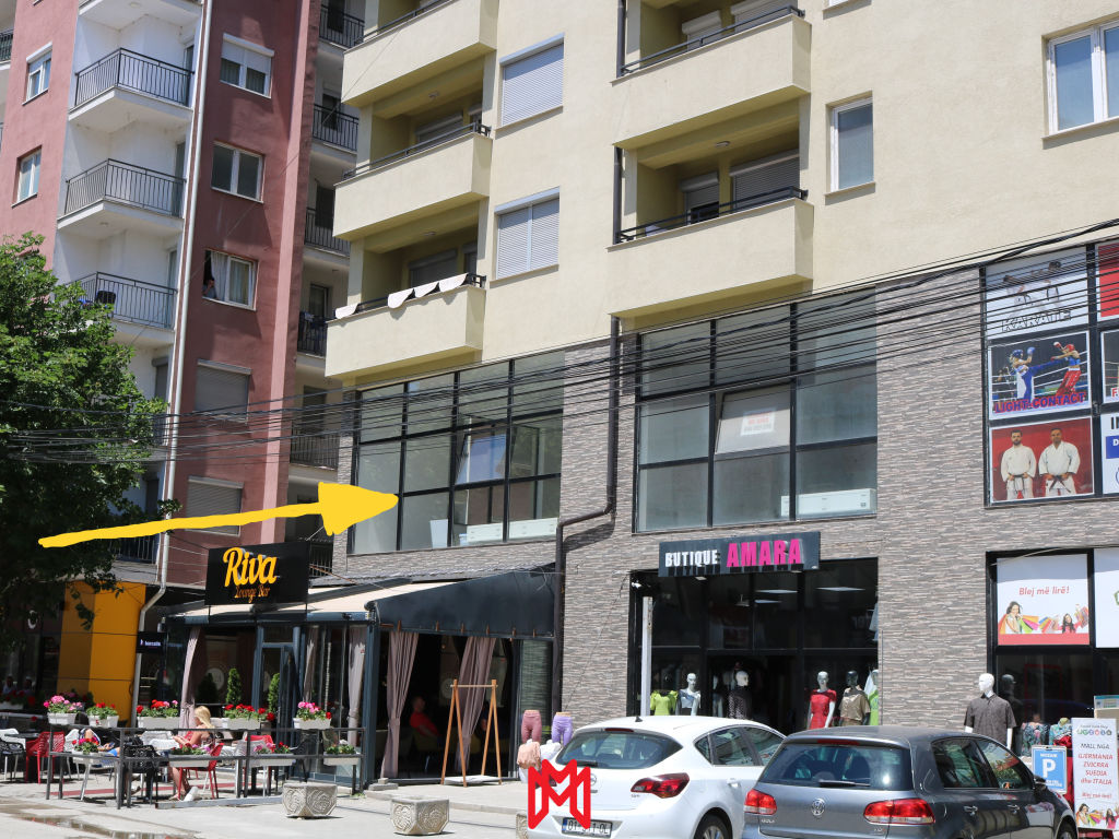 Lokali 160m² në Fushë Kosovë. Metropol Real Estate