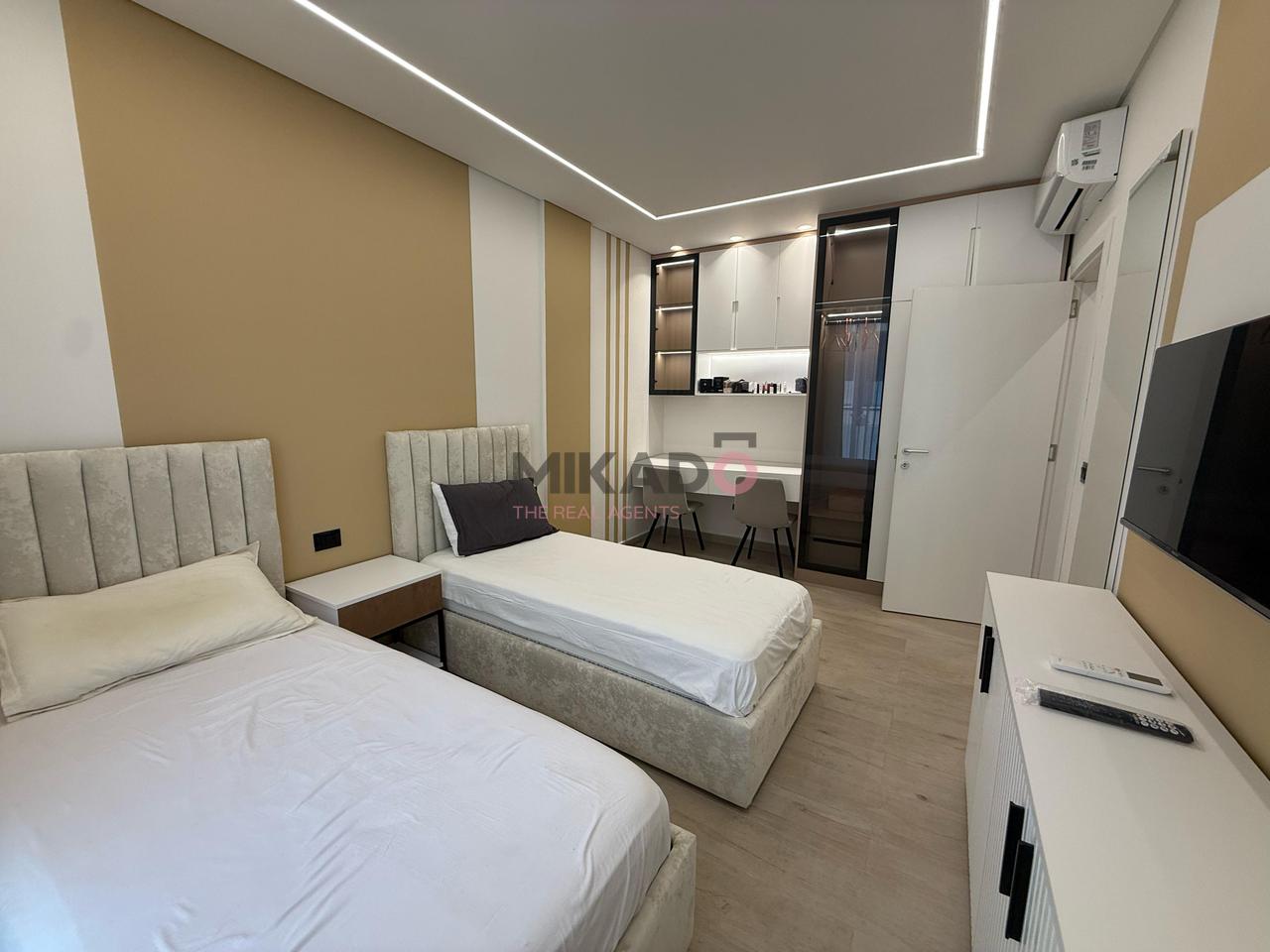 Affittasi appartamento 2+1+2 con 1 posto auto presso Residenca Sofia, TEG!