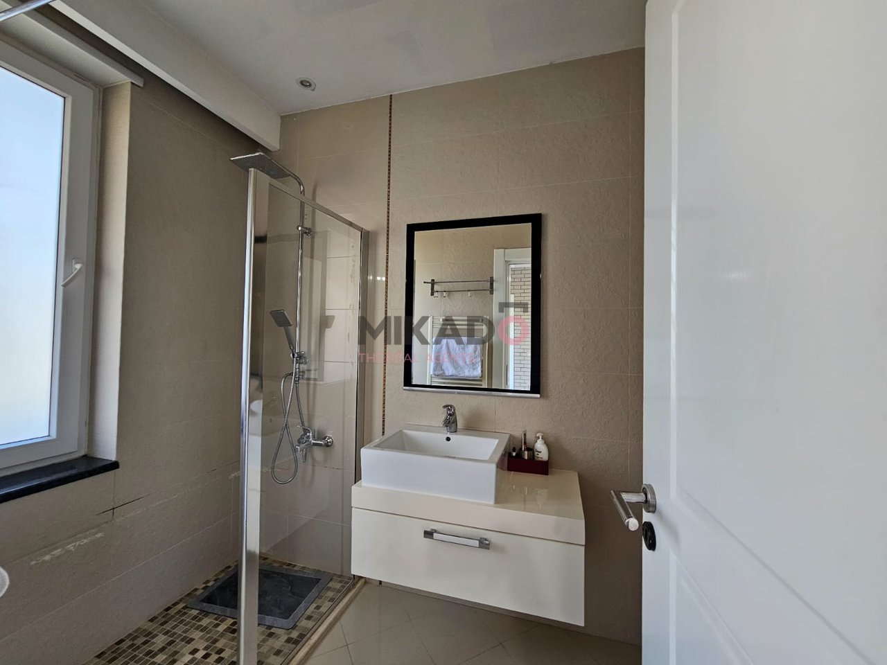 Apartment 2+1+2 for sale near the Artificial Lake of Tirana!