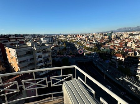 Shiten 2 Apartamente 1+1 tek Rrethrrotullimi i Selites!