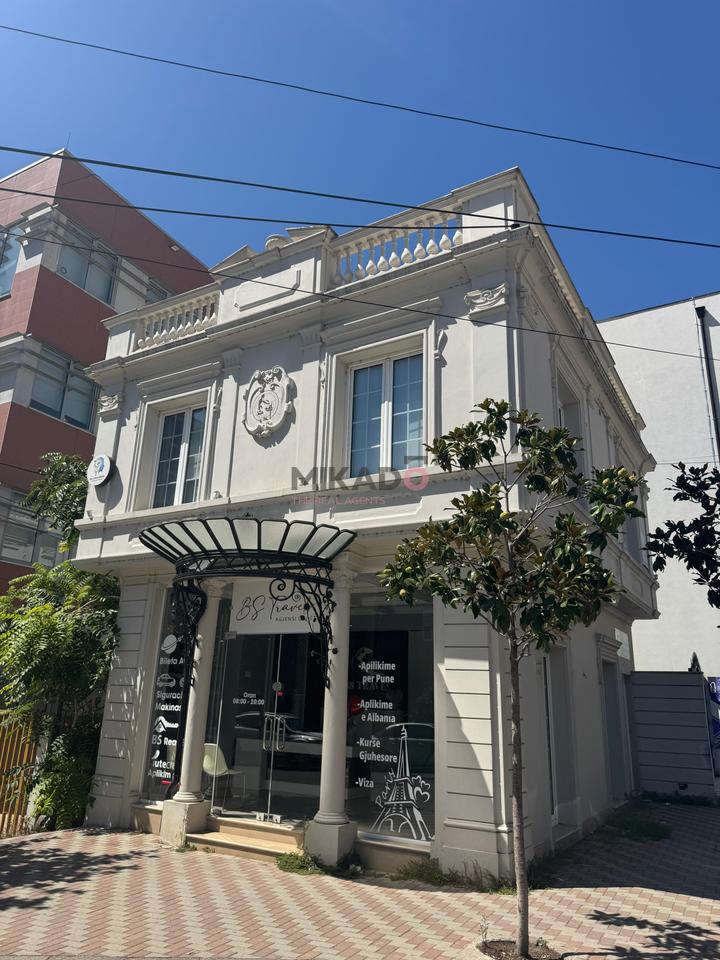 Two-story building for sale in Elbasan!