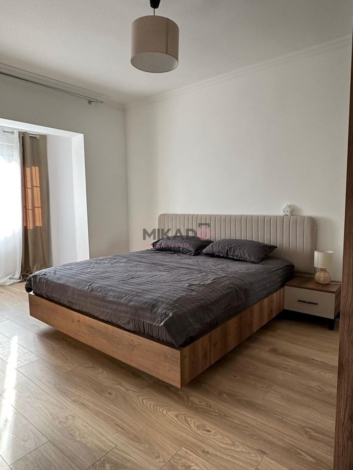 Shitet Apartament 1+1 tek Myslym Shyri!