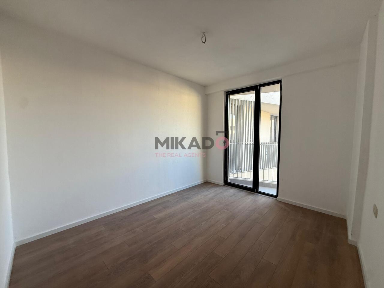 Shitet Apartament 3+1+2 tek Golden Tower Residence, Rruga Mine Peza!
