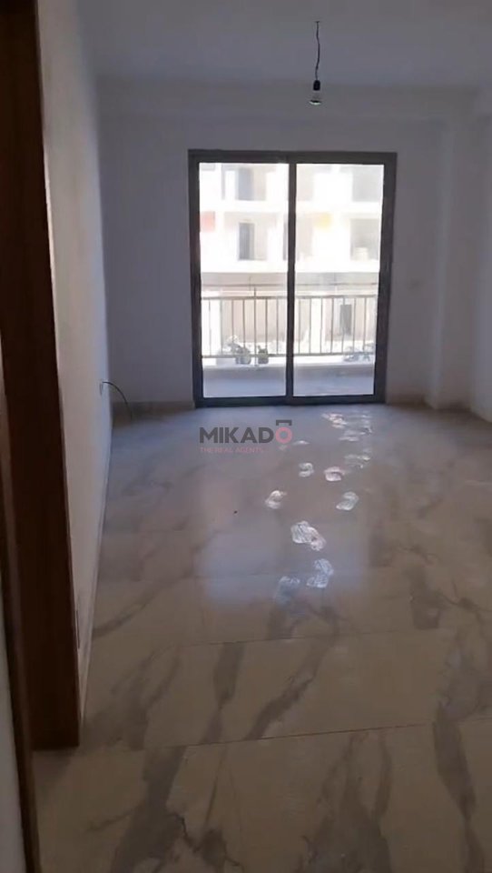 Jepet me Qira 1+1 ne Kombinat!