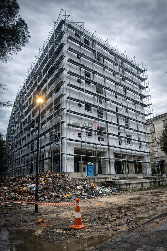 Shitet Apartament 1+1 - Golem !