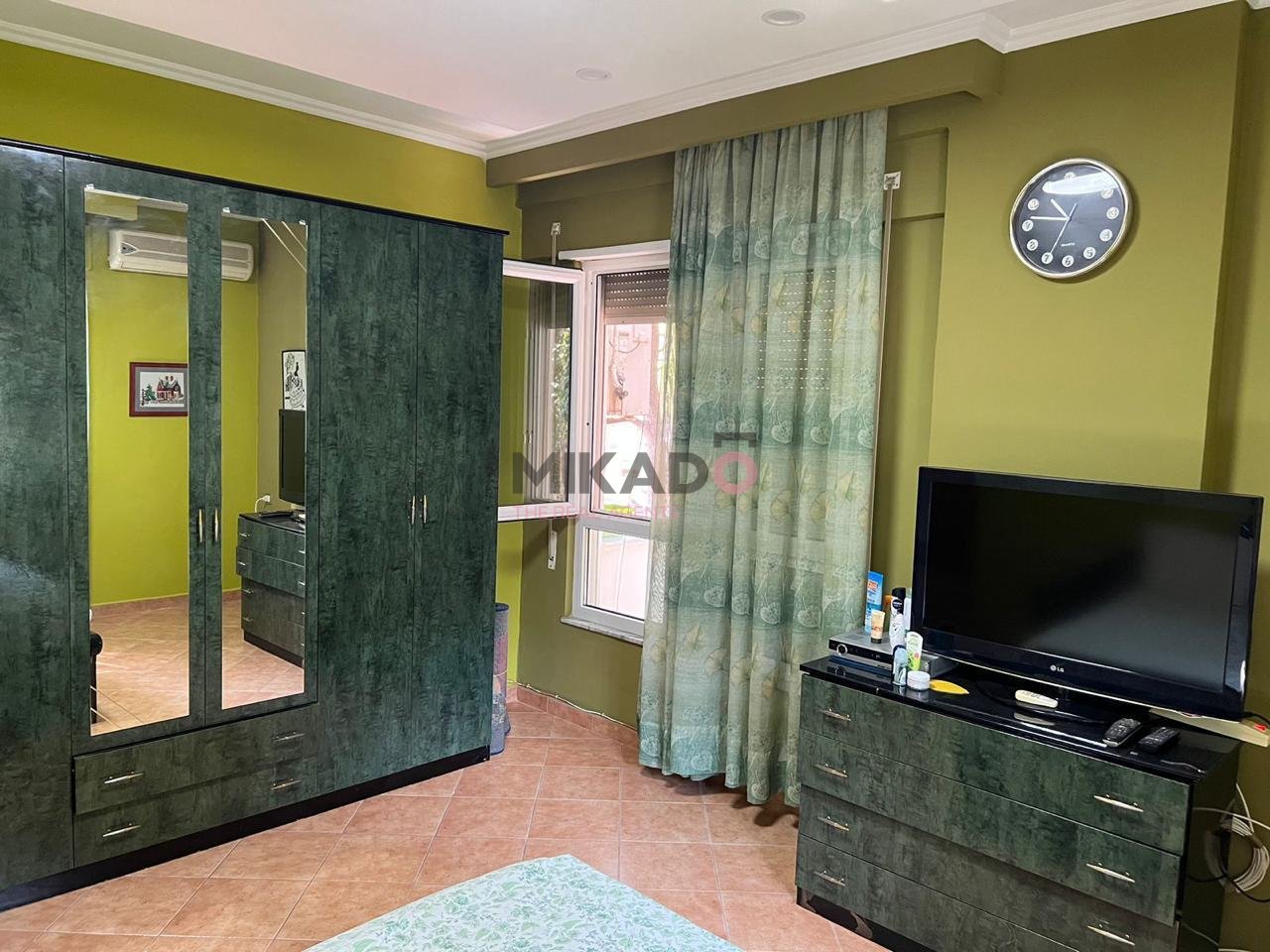 Shitet Apartament 2+1 tek Mali Robit!