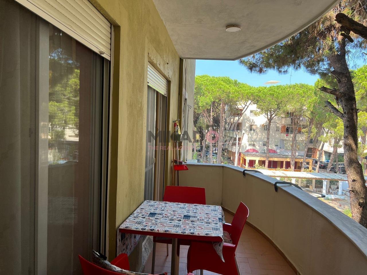 Shitet Apartament 2+1 tek Mali Robit!