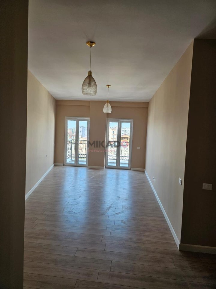 Shitet Apartament 1+1 - Rezidenca “Porta Tirana e Re” !