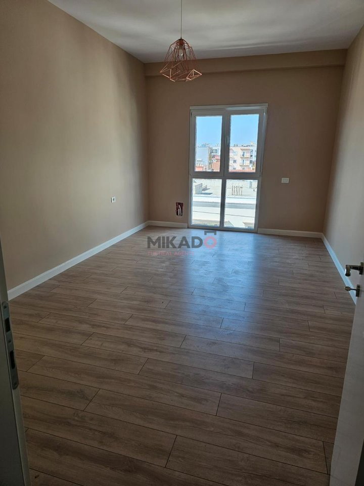Shitet Apartament 1+1 - Rezidenca “Porta Tirana e Re” !