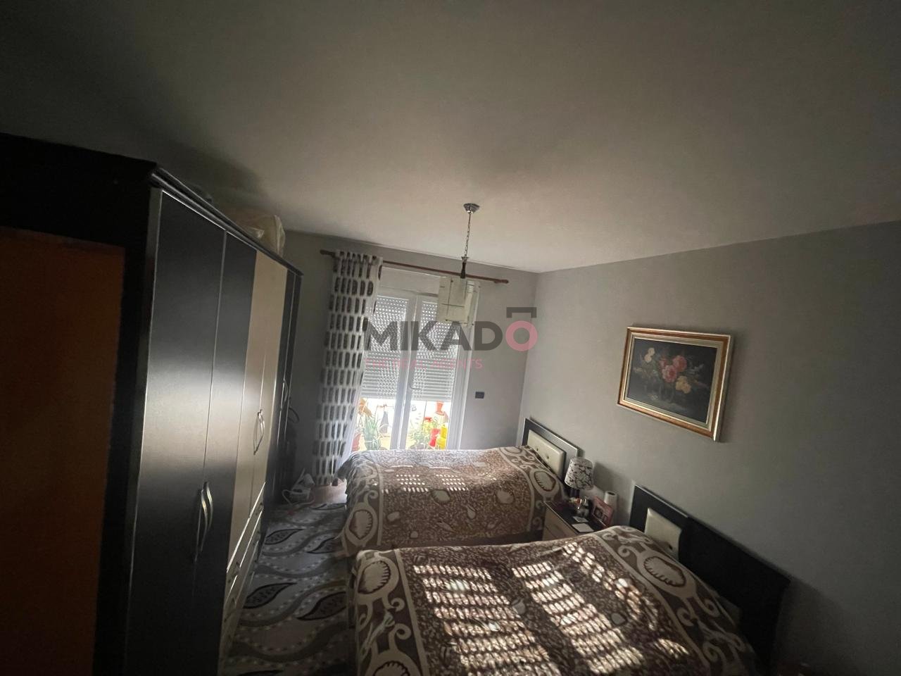 Shitet Apartament 2+1+2 tek Bulevardi i Ri!