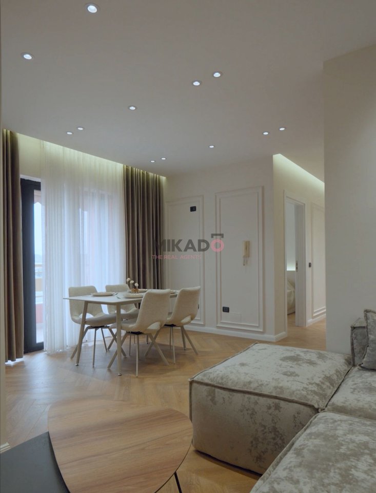 Vendesi Appartamento 2+1+Guardaroba - Di fronte a Delijorgji!