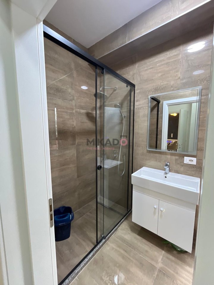 Affittasi appartamento 2+1 presso la Residenza Tirana Garden Building!