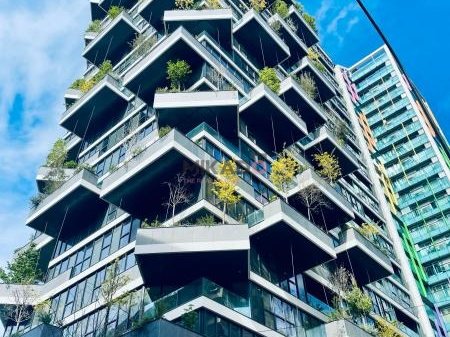 Jepet me Qira Ambient tek Vertikal Tower!