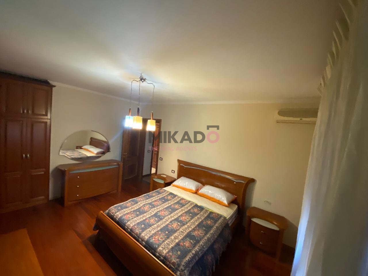 Apartment 3+1+2 for Sale - Komuna e Parisit!