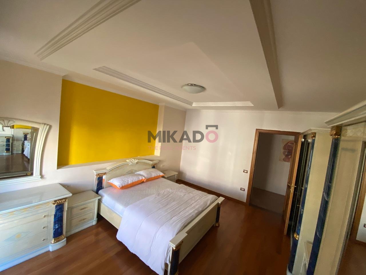 Apartment 3+1+2 for Sale - Komuna e Parisit!