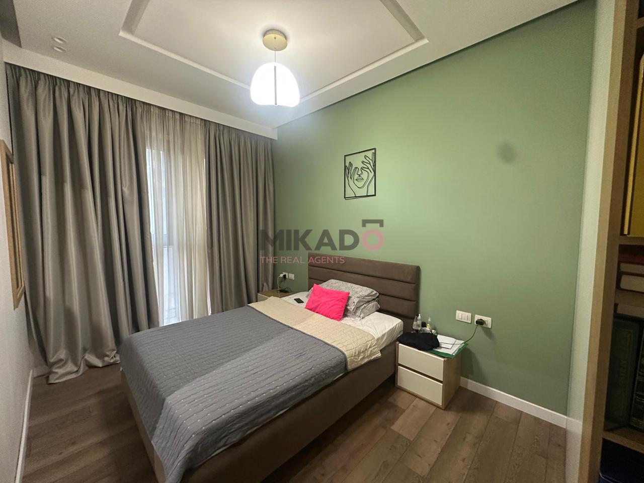 Vendesi appartamento 3+1+2 vicino a Rruga e Kosovareve!