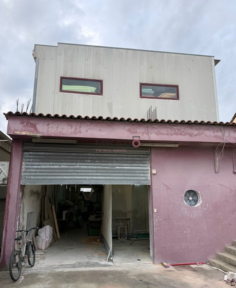 Shitet Magazine 2 kateshe prane Casa Italia!