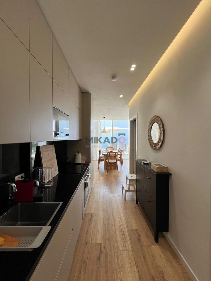 Shitet Apartament 2+1 ne Green Coast!