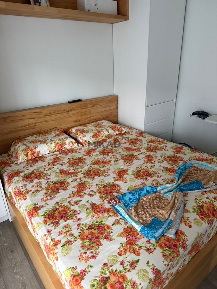 Shitet Apartament 2+1+2 tek Kompleksi FZ, Liqeni i Thate!