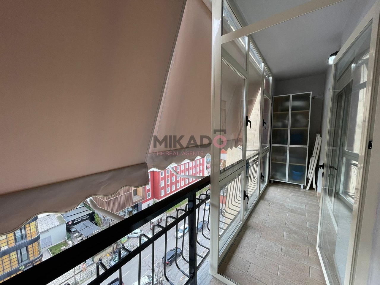 Jepet me Qira Apartament 2+1+2 tek Rruga e Elbasanit!