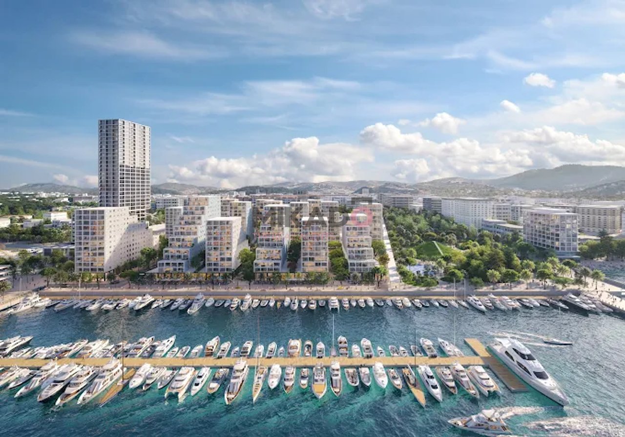 Apartment 3+1+2 + Parking Spot for Sale - Vlora Marina!