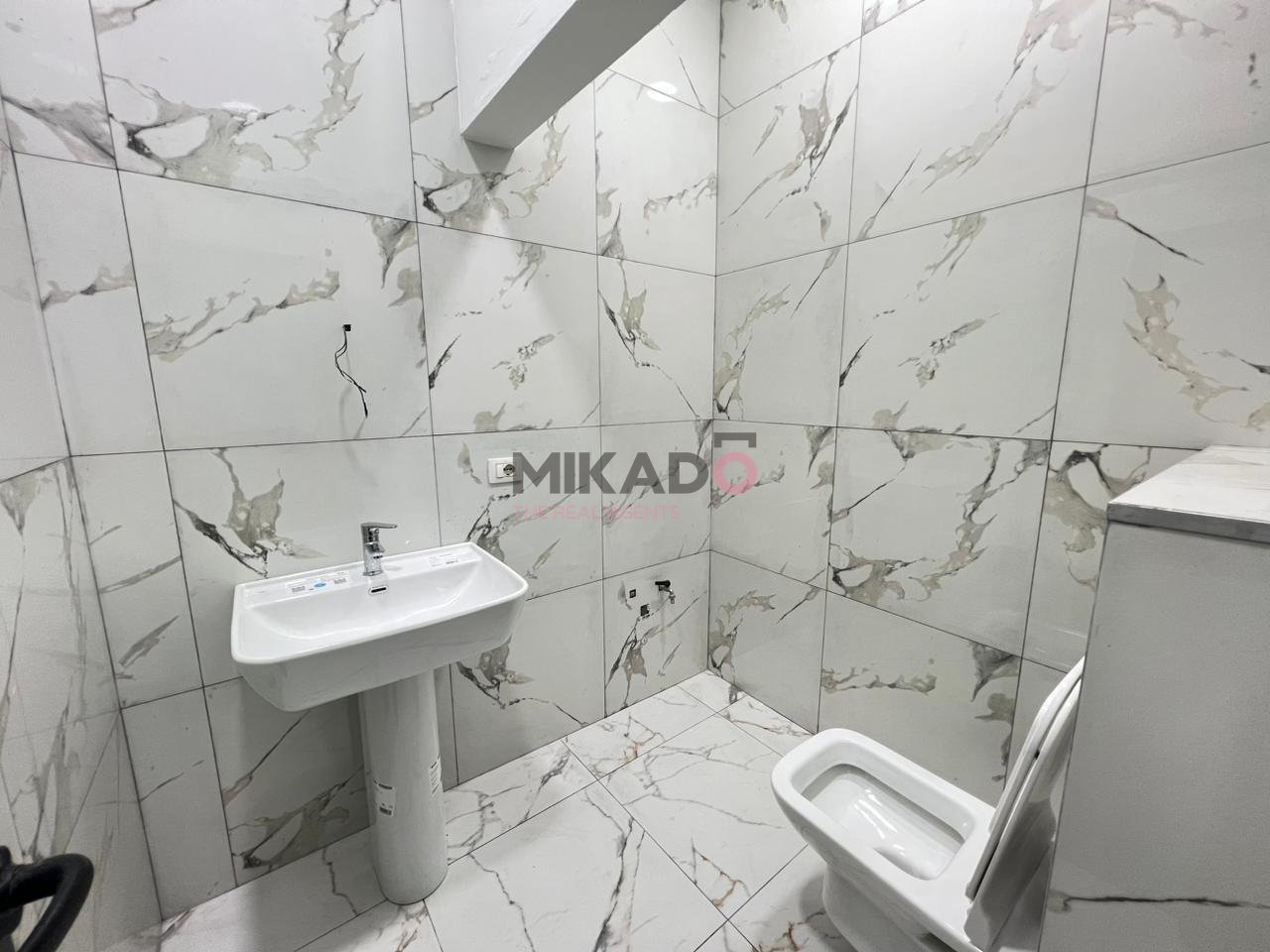 Locale commerciale in affitto a Myslym Shyr!