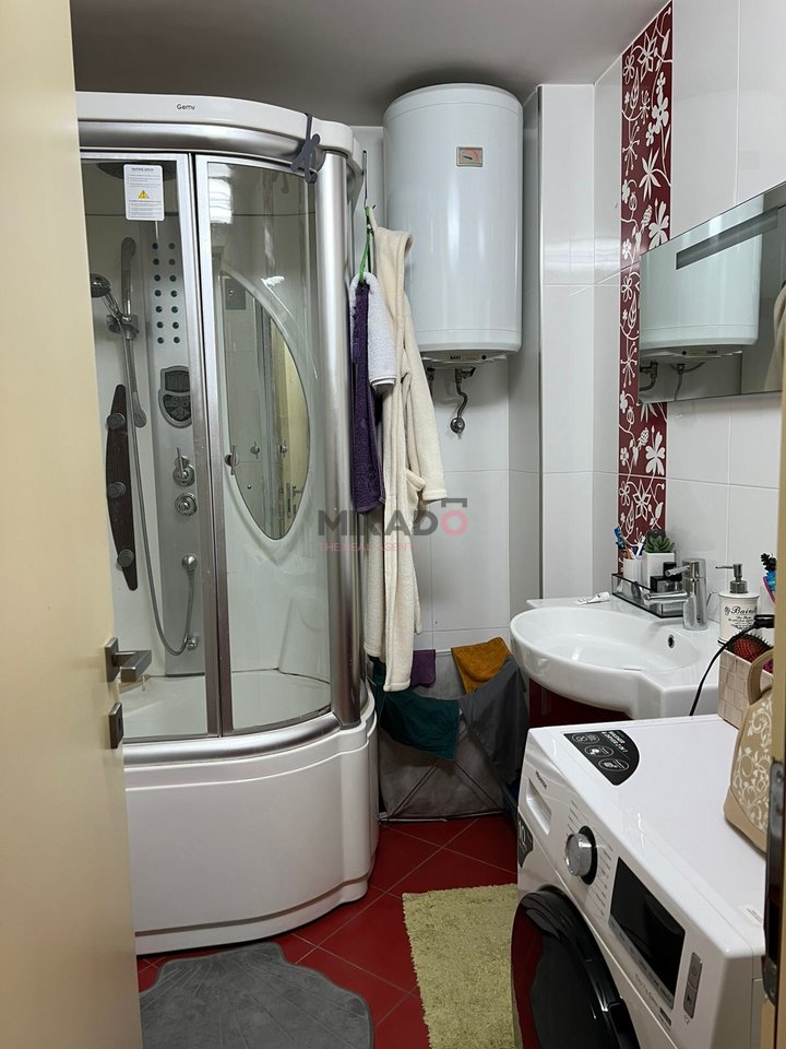 Jepet me Qira Apartament 2+1+2 tek Ish Ekspozita!