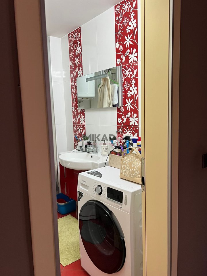 Jepet me Qira Apartament 2+1+2 tek Ish Ekspozita!