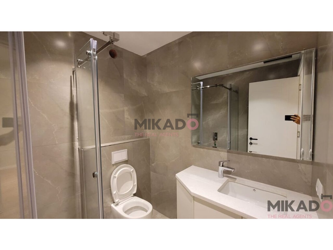 Jepet me Qira Vile tek Elysium Residence!