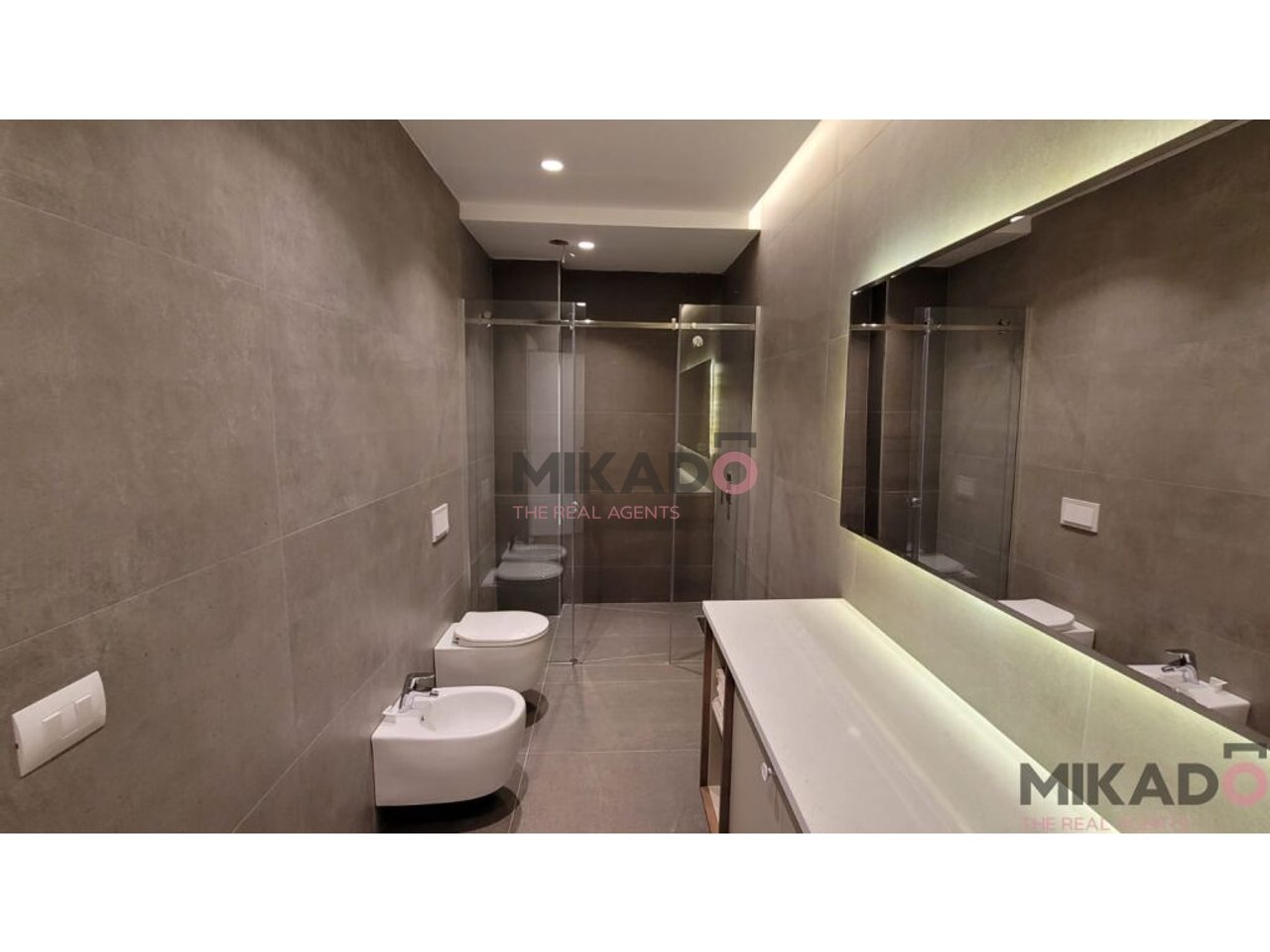 Jepet me Qira Vile tek Elysium Residence!